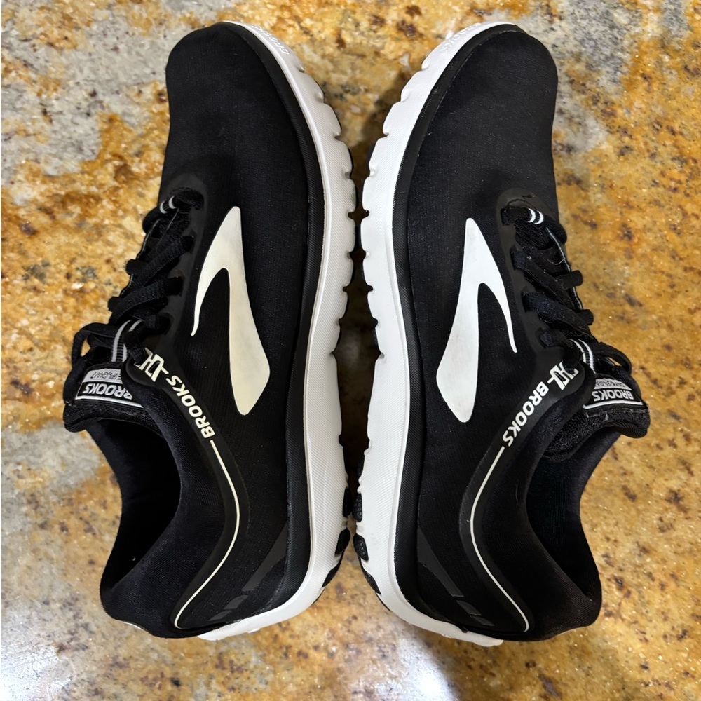 Brooks PureFlow 7 size 5.5 - Picture 7 of 8